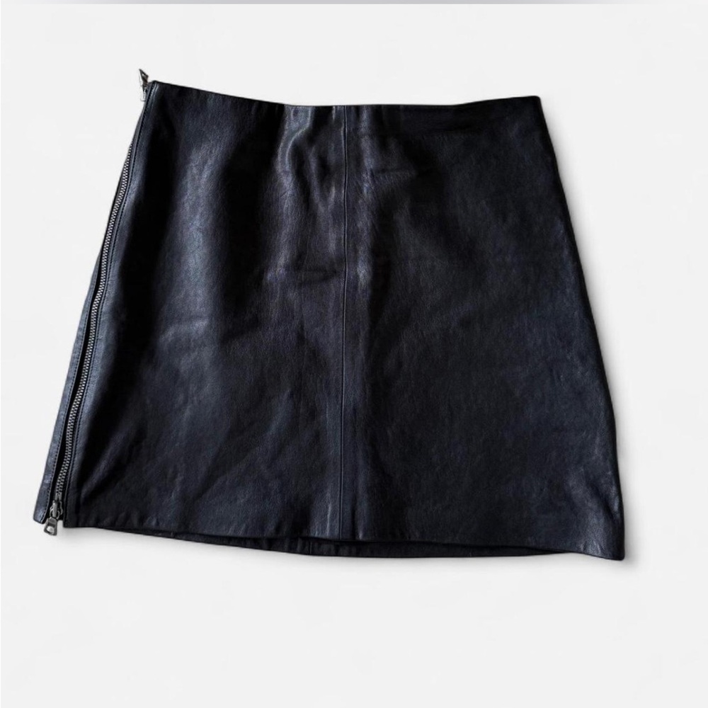 Alice + Olivia Midnight Leather Mini Skirt